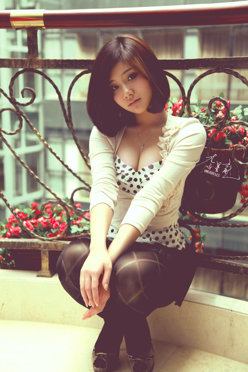 2010.04.04 李星龙摄影-美丽记-处女座舞蹈专业女生周殷因